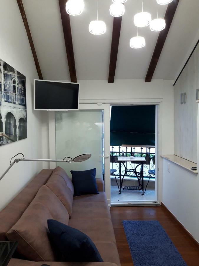 Tiny Dream - Old Town Rooms Split Bagian luar foto